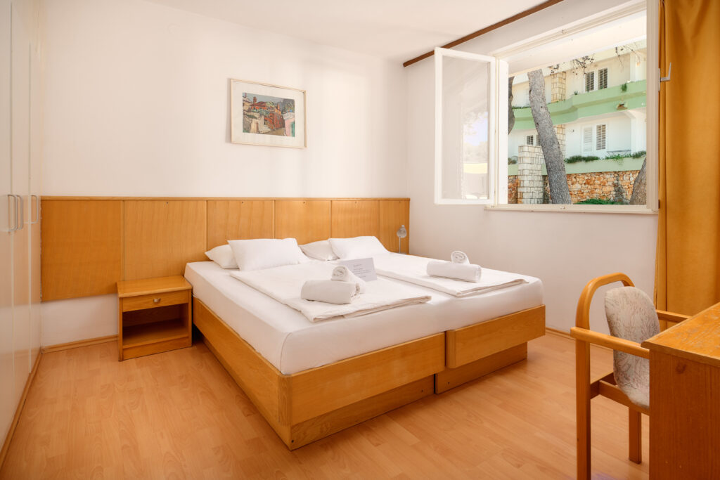 One bedroom Vintage -bedroom