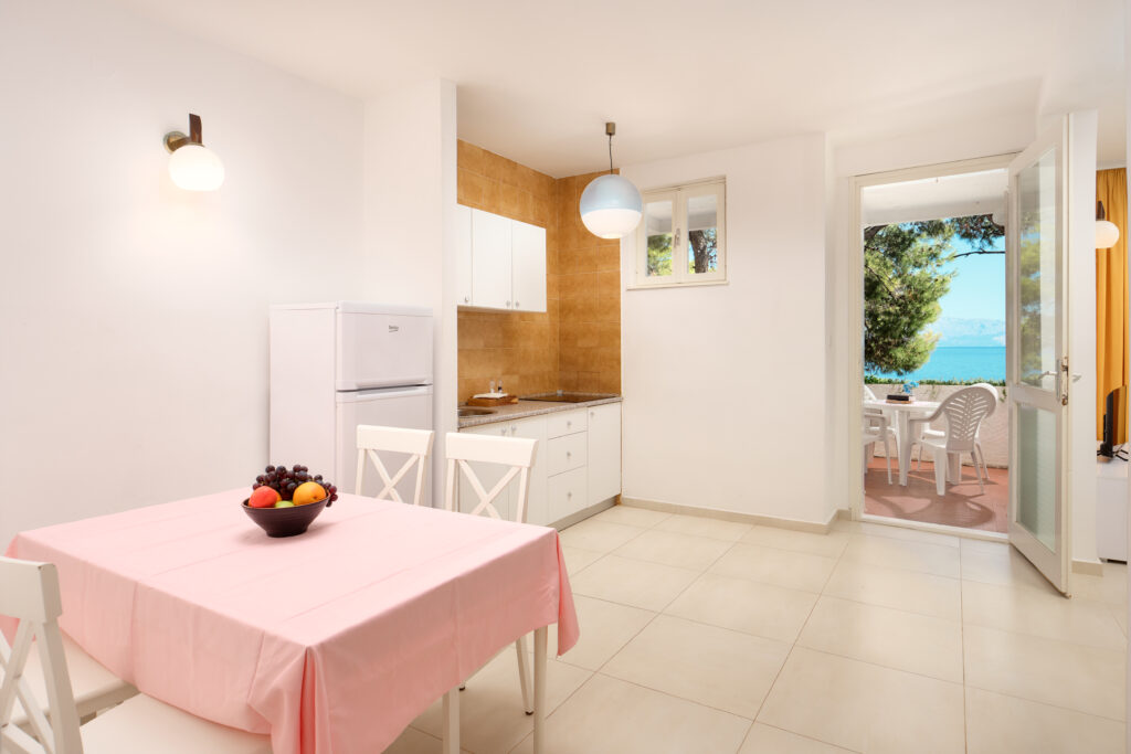 One bedroom Vintage-kitchen 2